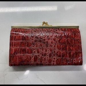 Nila Anthony wallet in red made of a faux crocodile leather